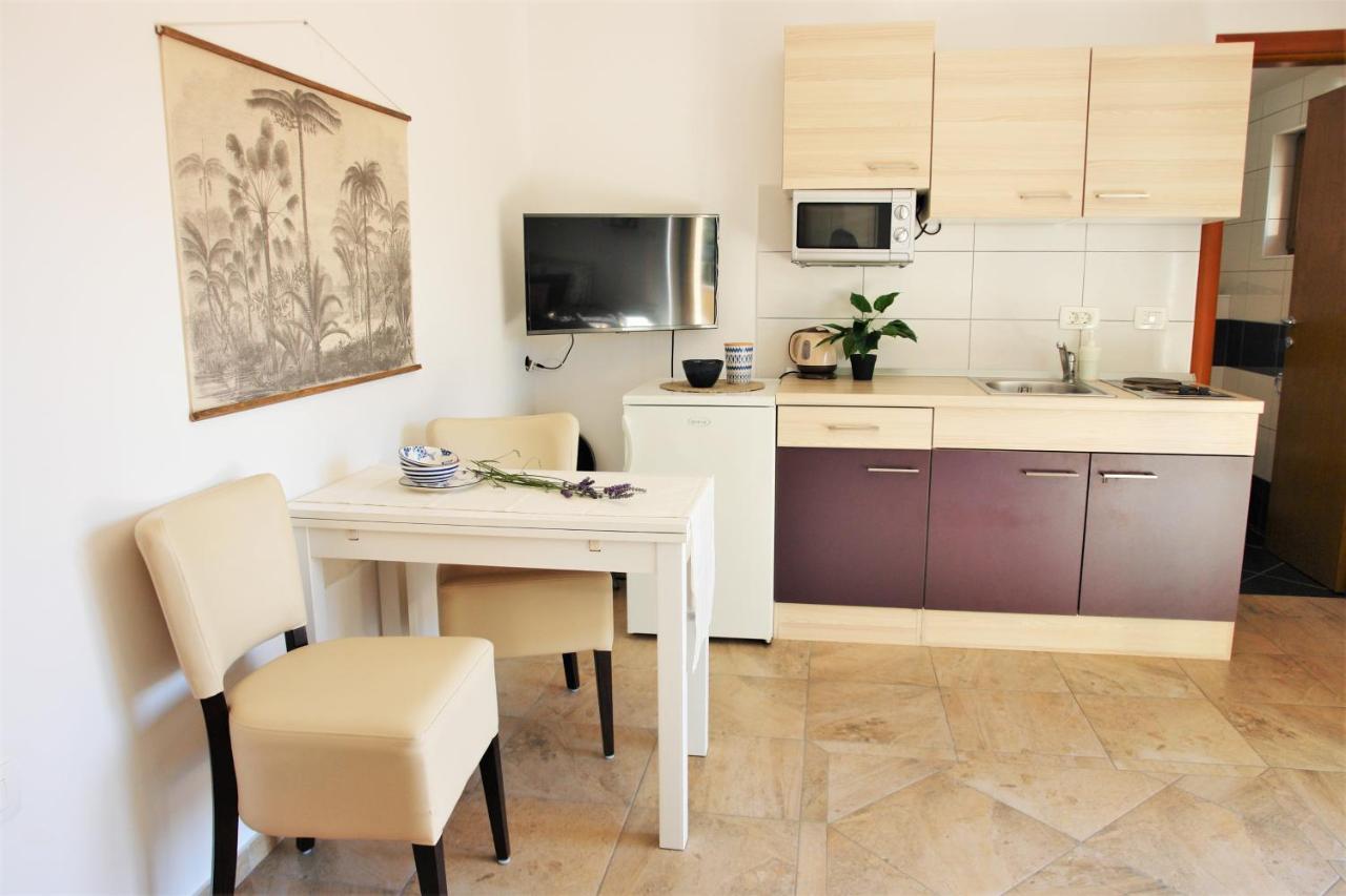 Iva Apartmani Vodice Ngoại thất bức ảnh