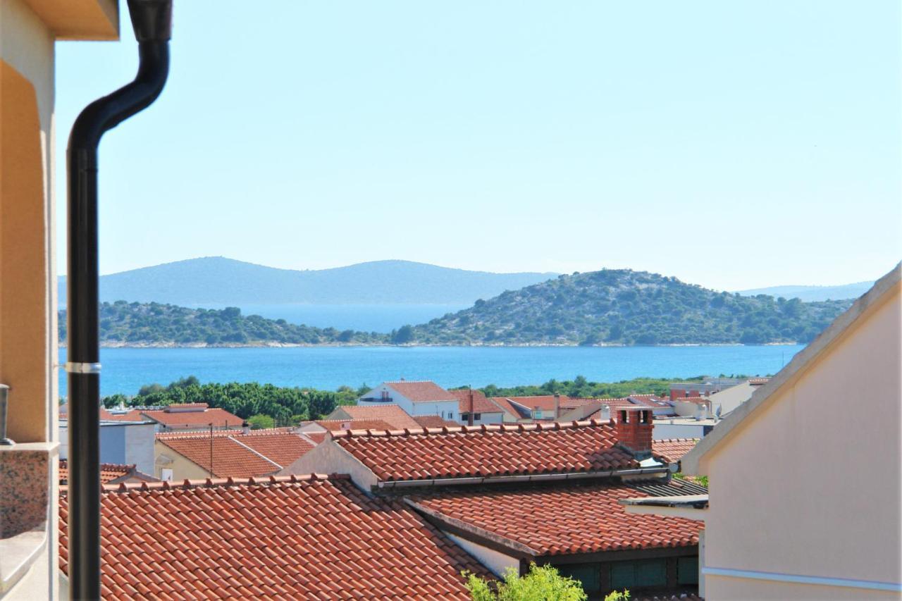 Iva Apartmani Vodice Ngoại thất bức ảnh